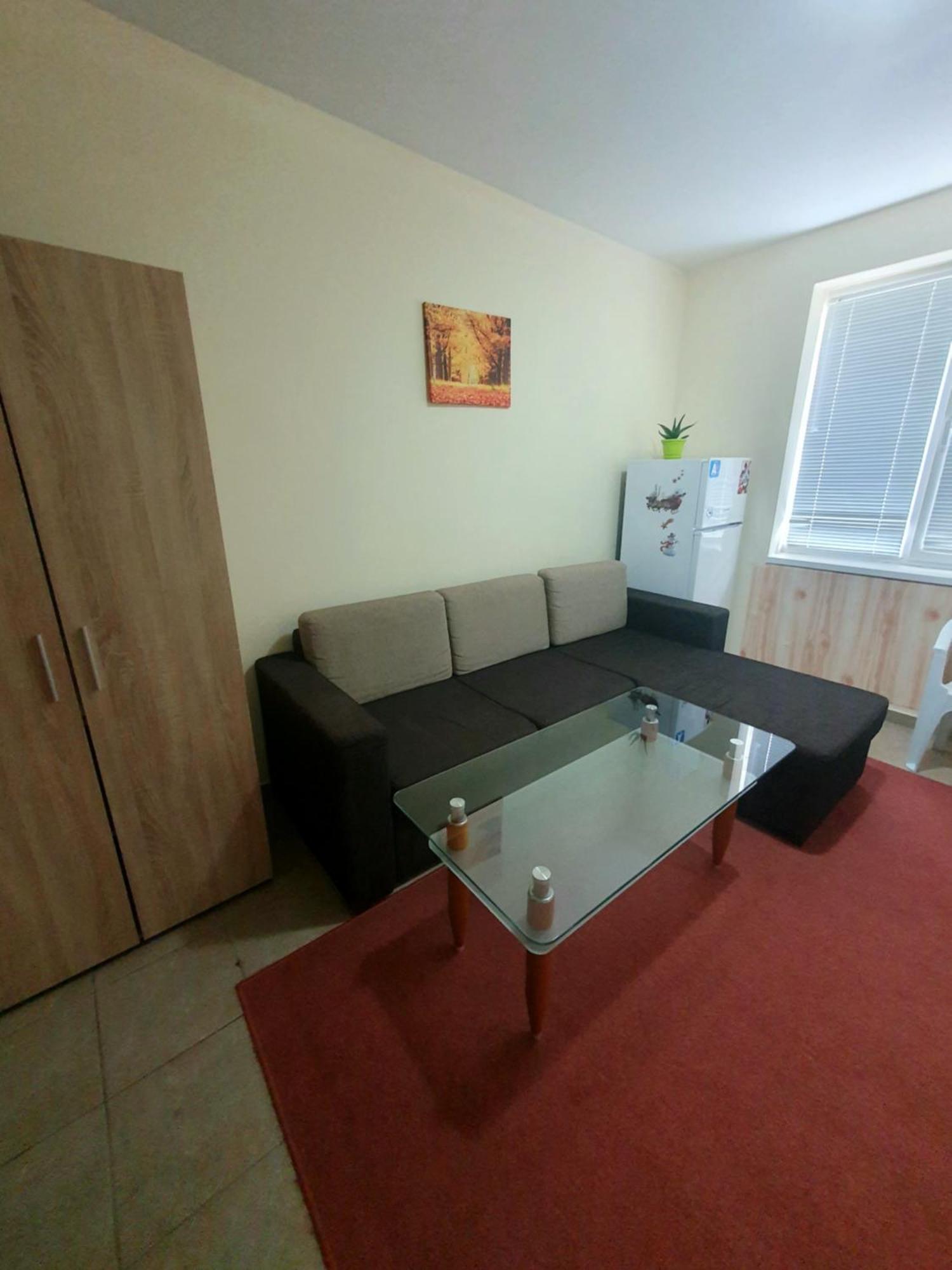 Viriks Hotel Burgas Bagian luar foto