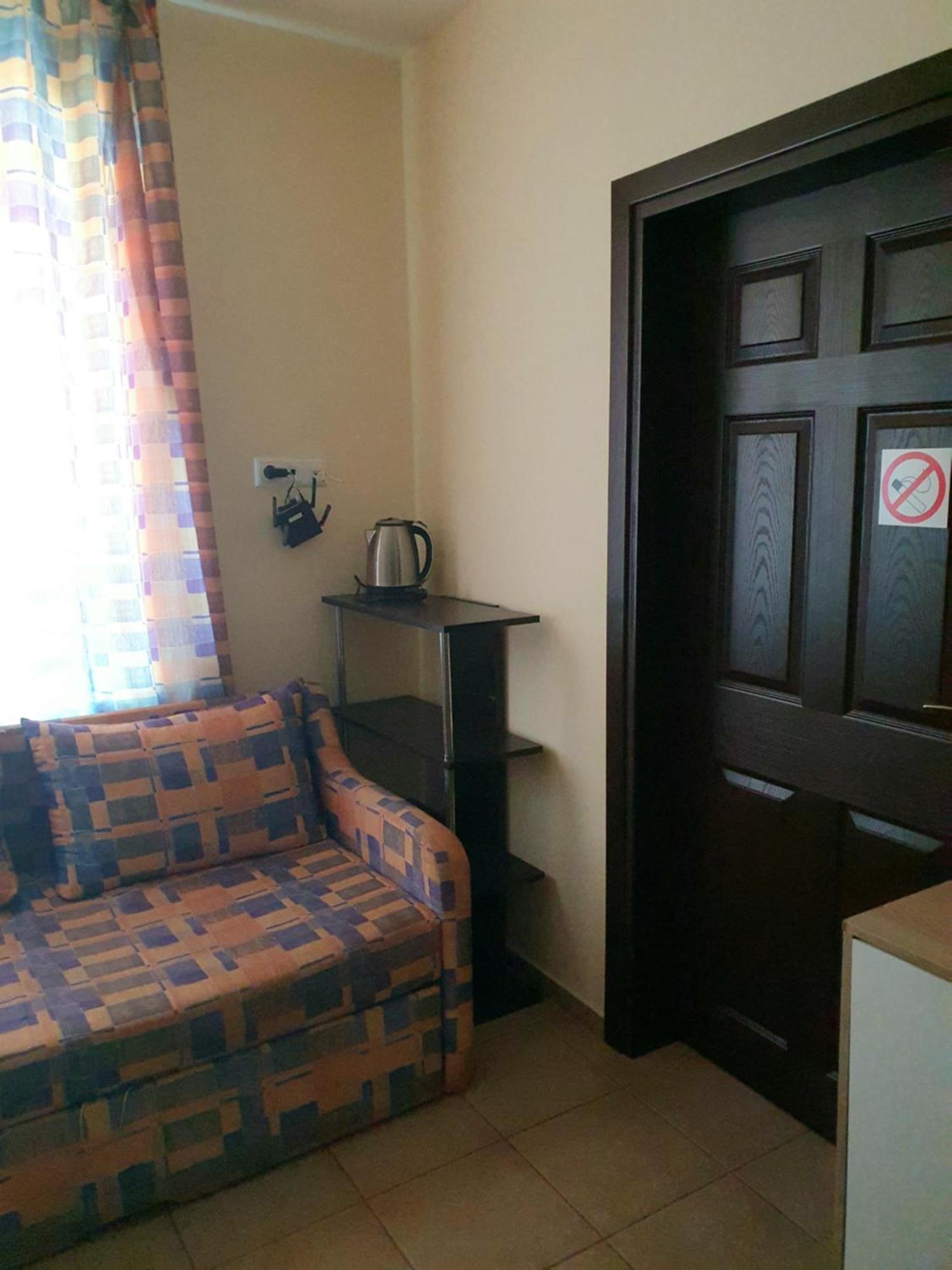 Viriks Hotel Burgas Bagian luar foto