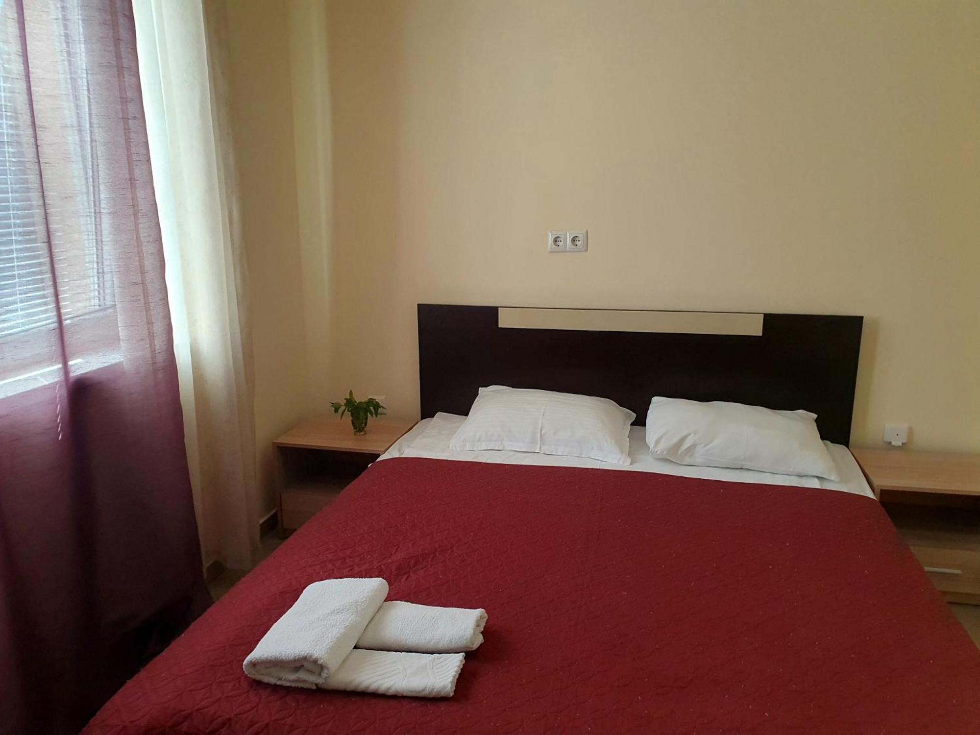 Viriks Hotel Burgas Bagian luar foto