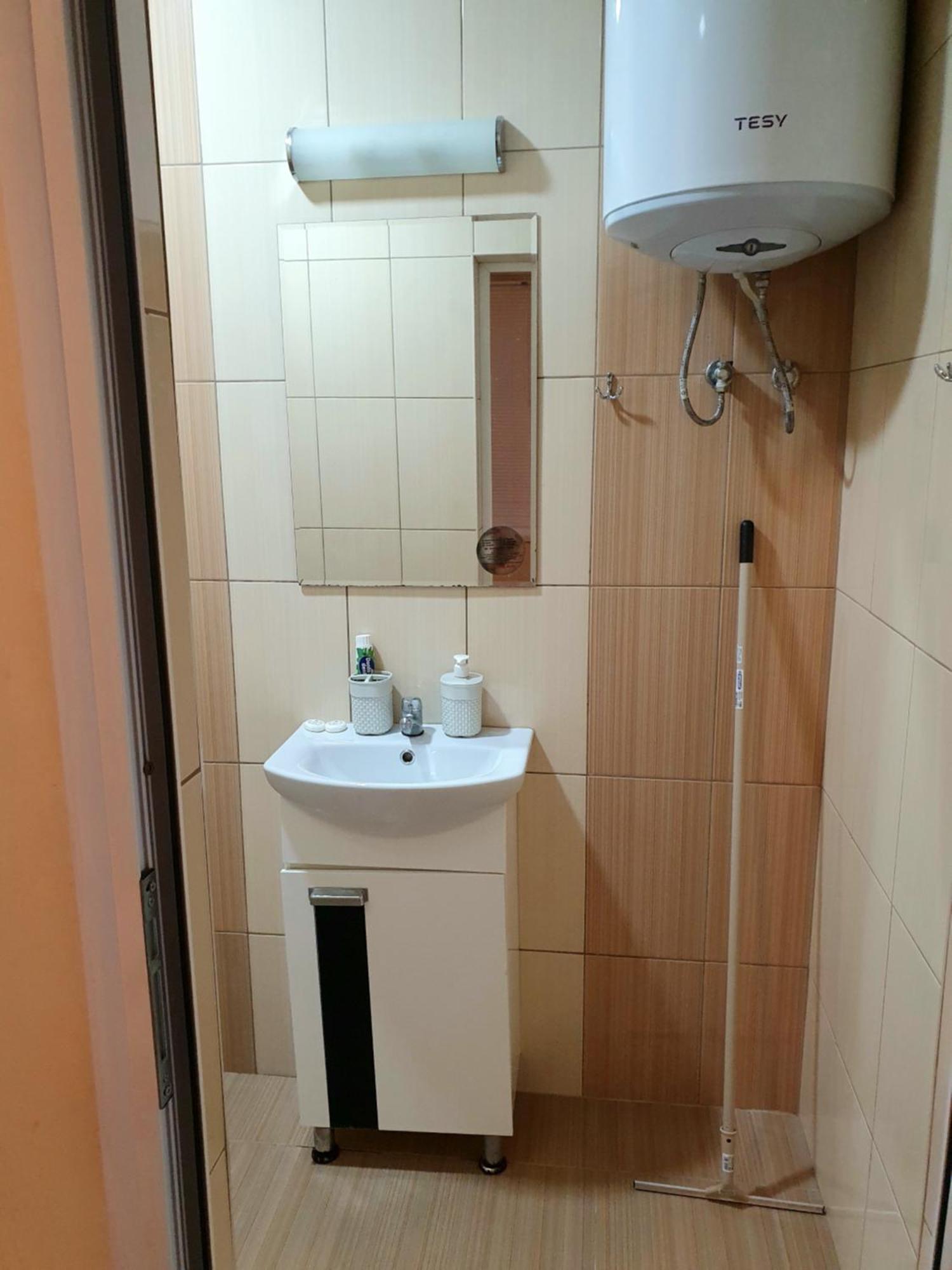 Viriks Hotel Burgas Bagian luar foto