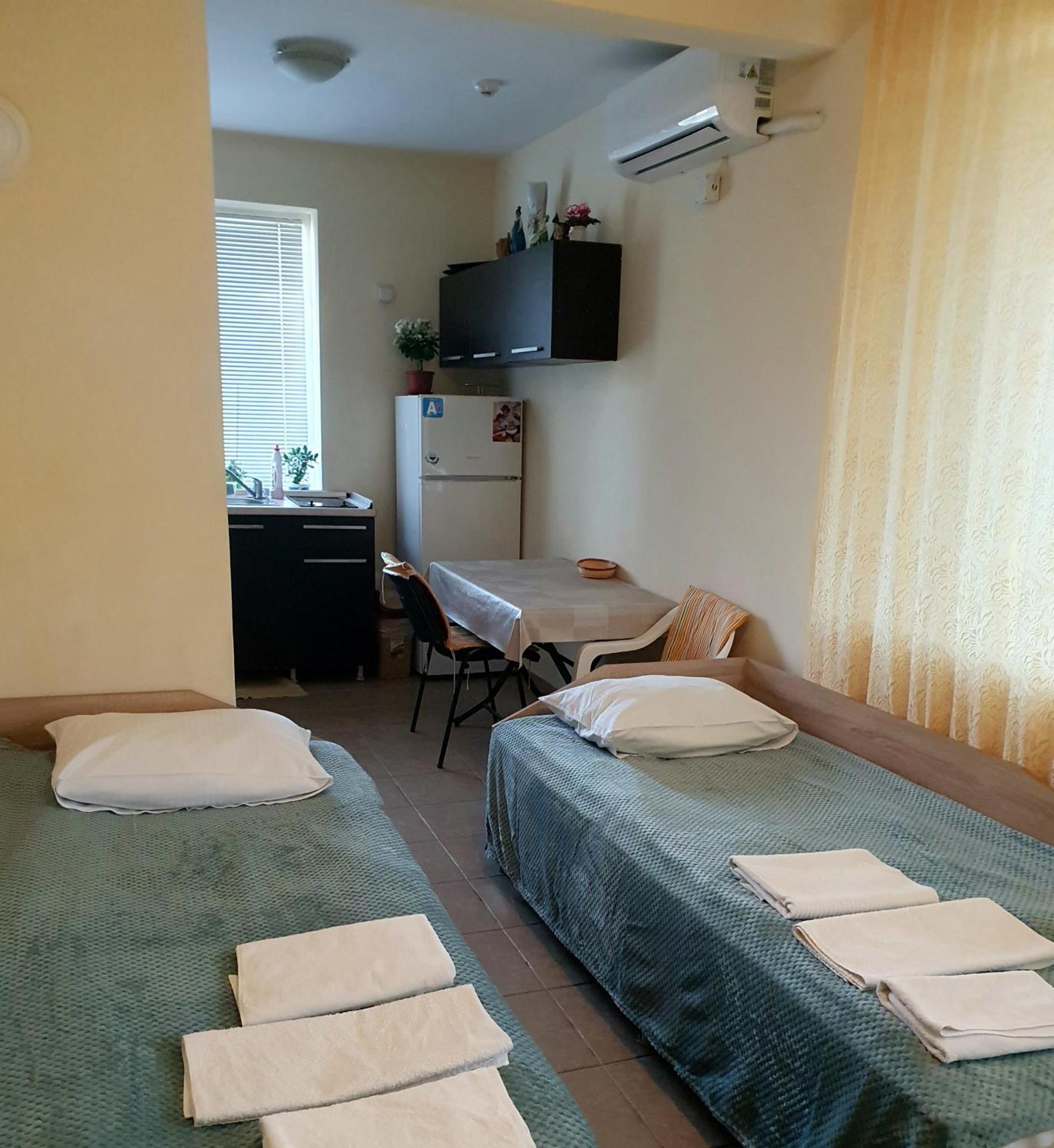 Viriks Hotel Burgas Bagian luar foto